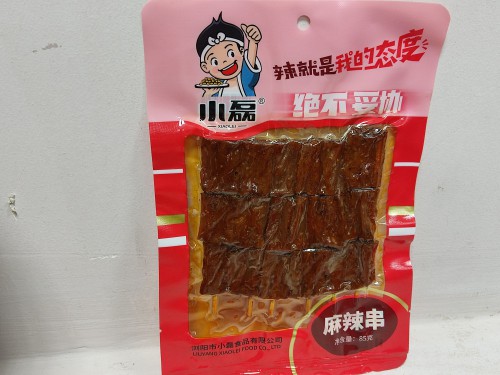 Соєве тісто з перцем latiao 麻辣串 85g