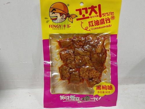 Соєве тісто з перцем latiao 红油腐竹 黑鸦味 90g